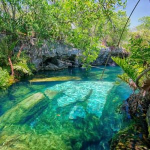 CENOTE CRISTALINO